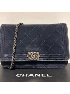 Chanel Navy Boy Velvet WOC